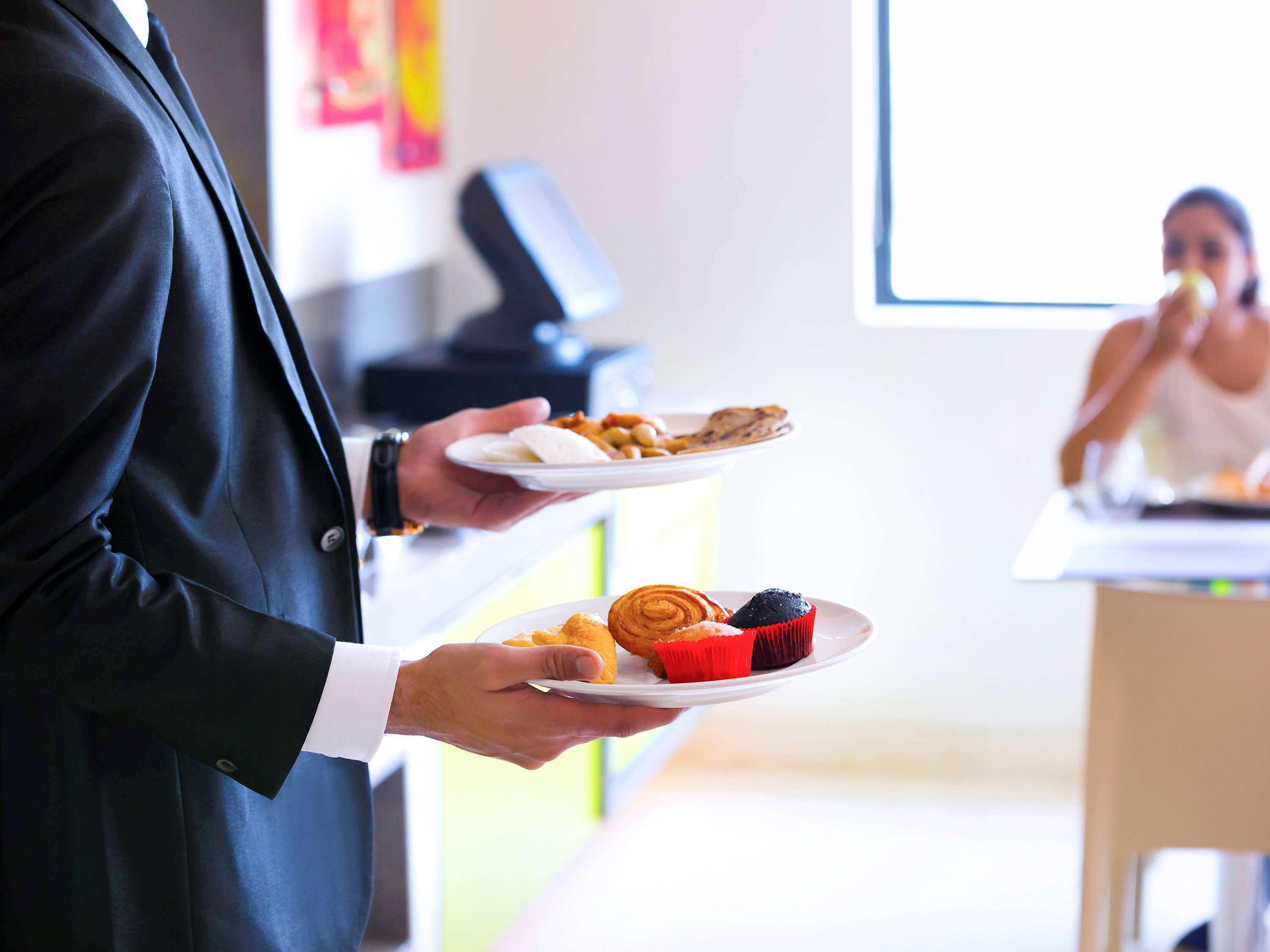 Ibis Chennai City Centre - An Accor Brand Экстерьер фото